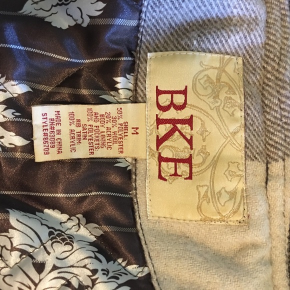 BKE Brown Plaid Wool Blend Cozy Vest Size M - Picture 9 of 9